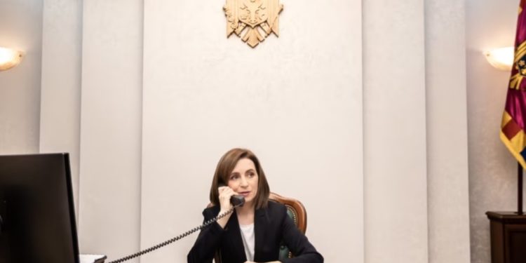 Санду и Зеленский «в одной лодке», «Нужны доказательства» и «Резкие заявления». Реакции стран на слова Санду