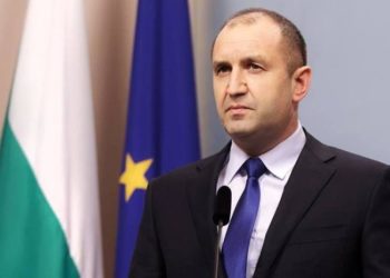 Президент Болгарии распустил парламент