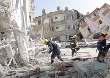 260 часов после разрушительного землетрясения в Турции: Под завалами продолжают находить выживших, а ущерб трагедии оценивается в десятки млрд долларов | VIDEO