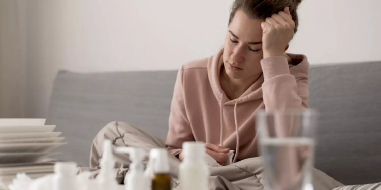 Минздрав сообщил о снижении случаев гриппа и ОРВИ