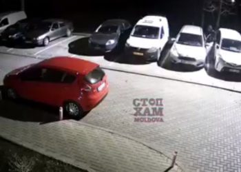 Схитрил и стал звездой: Маневры жителя Кишинева привлекли внимание пользователей соцсетей | VIDEO