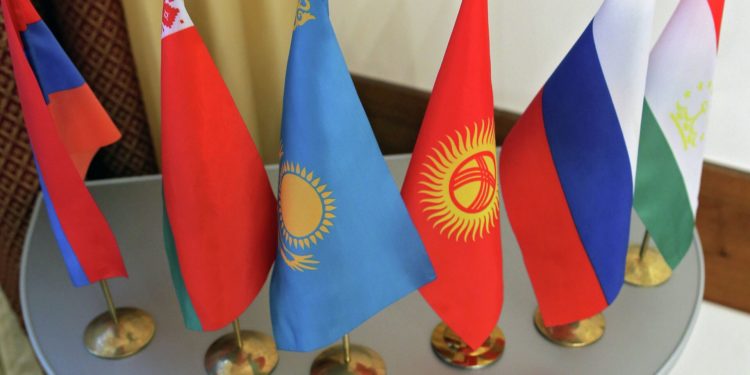 Совет глав государств СНГ соберется 13 октября в Бишкеке