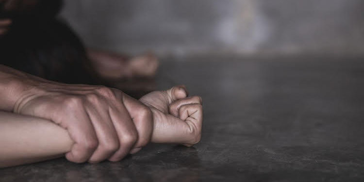 Un bărbat din Dondușeni e suspectat că și-a violat fosta noră într-un oraș din Germania