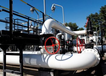 Rusia a oprit livrările de petrol către Polonia