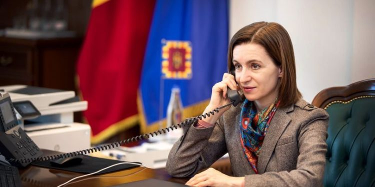 Maia Sandu a avut o convorbire telefonică cu președintele Serbiei. Ce subiecte au fost discutate | VIDEO