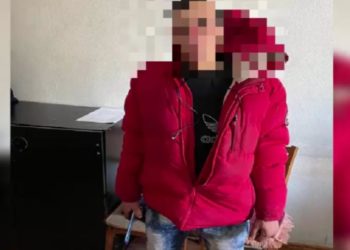 Un bărbat a fost bătut, apoi jefuit de circa 100 mii de lei într-un parc din capitală: Suspectul, reținut