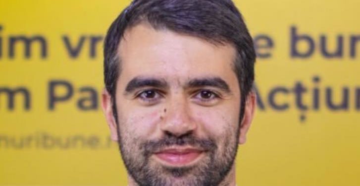 Первое заседание правительства Речана началось с отставок и назначений. Кто стал новым генсеком кабмина | VIDEO