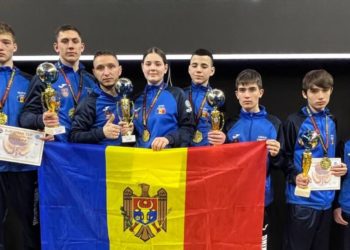 Sportivii moldoveni au obținut 6 medalii la Mondialele de kickboxing | FOTO