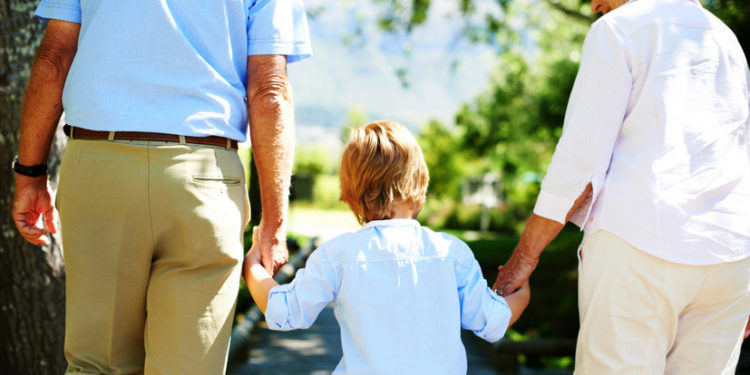 Copiii din Italia nu pot fi obligați să-și vadă bunicii