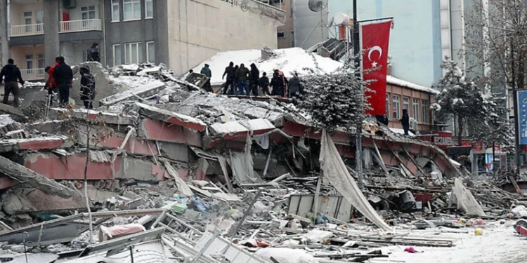 Crește numărul deceselor în Turcia și Siria: Zona afectată este mai mare decât întreaga Moldovă, iar salvatori din toată lume depun eforturi supraomenești pentru a salva cât mai mulți oameni | VIDEO