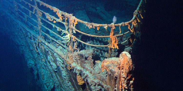 Imagini noi, nepublicate până acum, din prima expediție la epava Titanicului