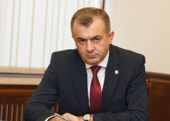 Chicu: Ministra Justiției „măguleşte” judecătorii cu salarii mai mari, ca să nu plece. „Morcovul” propus era însă obligațiunea Guvernului, rămasă neîndeplinită