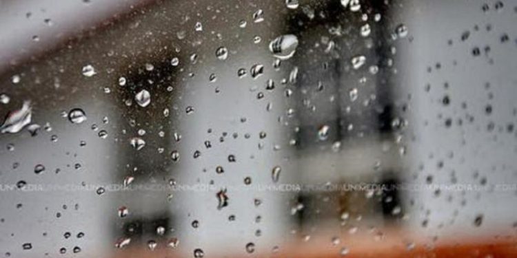 Cer noros și ploi slabe pe întreg teritoriul țării: Ce maxime promit meteorologii la final săptămână