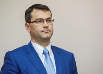 „Un program populist și declarativ”. Proiectul Guvernului, prezentat de Dorin Recean, dur criticat de ex-ministrul Economiei, Anatol Usatîi