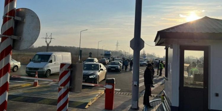 E-Permis: новый онлайн-сервис ускоряет процесс выдачи пропусков на границе в Молдове | VIDEO