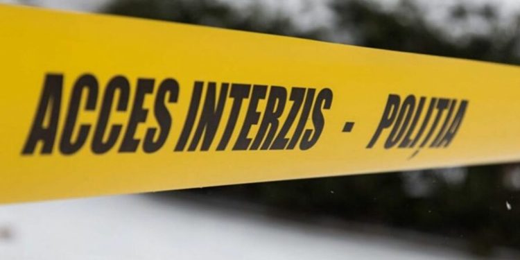 Cadavrul strangulat al unui bărbat, depistat într-o gospodărie din Nisporeni
