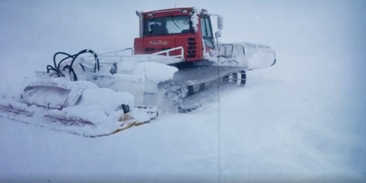 Efectele viscolului: Drumuri închise, mii de oameni fără electricitate. Meteorologii avertizează: vine gerul , ninsorile se referă la România