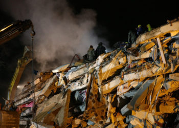 Situație dramatică în Turcia și Siria în urma cutremurelor care au ucis peste 5.000 de oameni. O femeie a decedat după ce a născut în ruine, pruncul ei a fost salvat | VIDEO