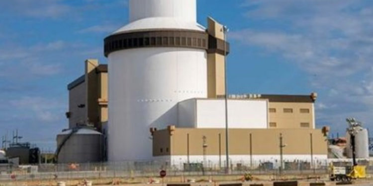 Polonia își va construi prima centrală nucleară folosind tehnologie americană