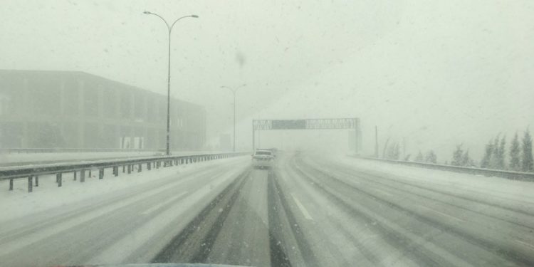 Salvatorii moldoveni au ajuns în Turcia. Mai au 950 km până la destinație, însă drumul este anevoios