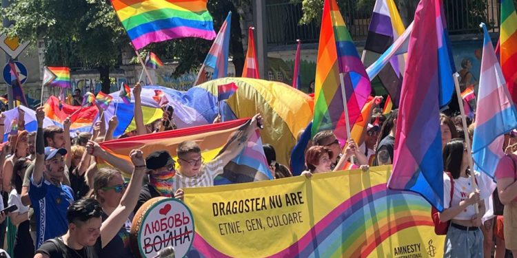 GENDERDOC-M: Vom merge în instanță să cerem Republicii Moldova să permită căsătoriile persoanelor de același sex