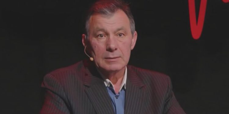 Jurist: Declarațiile privind intenția Rusiei de a acapara Aeroportul din Chișinău lansate de Zelenski au scopul de a face ca SUA și UE să continue furnizarea de arme spre Ucraina