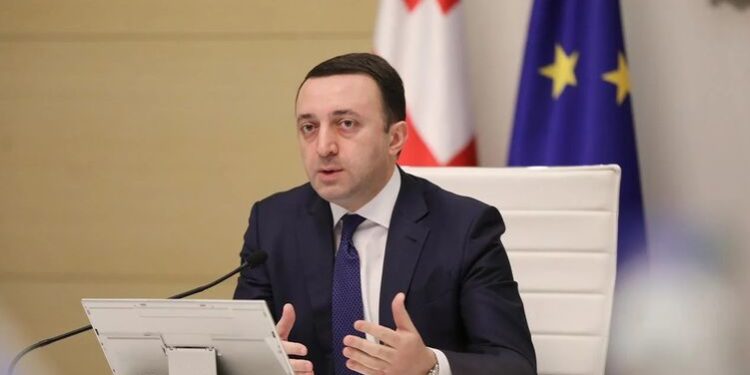 Премьер Грузии заявил, что Украина с помощью Саакашвили пытается втянуть его страну в войну