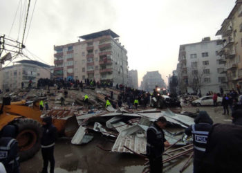 Încă un cutremur de 7,5 s-a produs în Turcia astăzi la prânz. Deja sunt peste 1.000 de morți și 10.000 de răniți în Turcia și Siria
