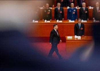 Си Цзиньпина первым в истории переизбрали главой КНР на третий срок