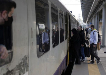 В Греции железные дороги постепенно возвращаются к жизни