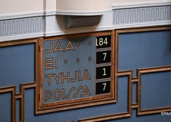 В Финляндии приняли закон о вступлении в НАТО