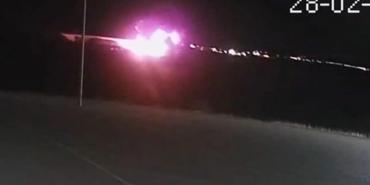 Momentul în care cele două trenuri s-au izbit frontal în Grecia. Imaginile au fost surprinse de o cameră de supraveghere