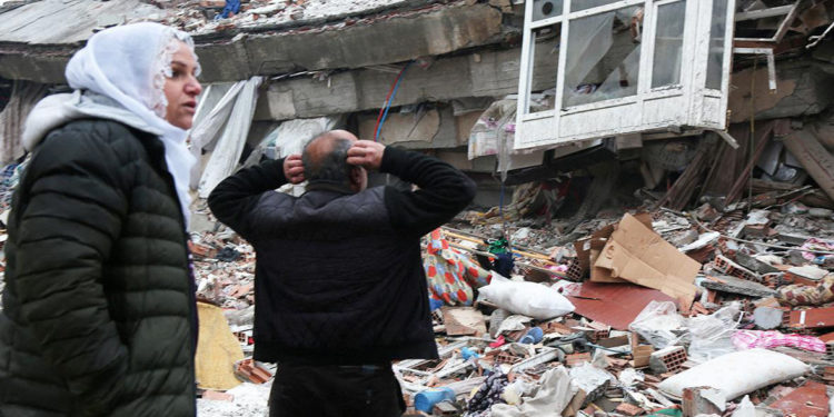 Число жертв землетрясений в Турции выросло до 45 089 человек