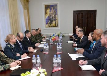 Министр обороны Анатолие Носатый провел встречу с генералом США Уильямом Хартманом. О чем они говорили | VIDEO