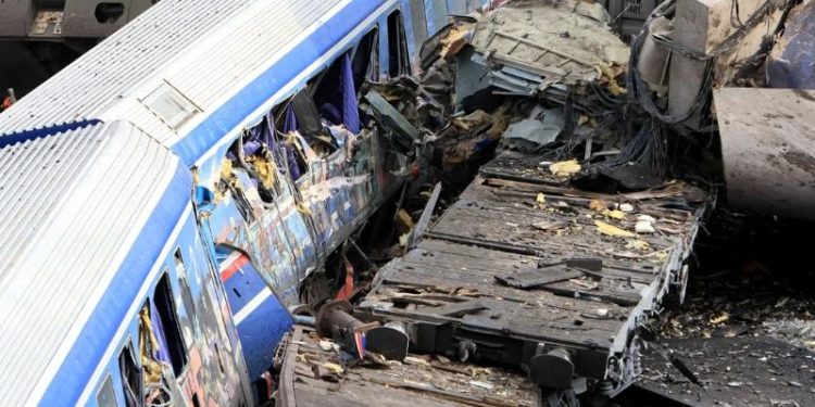 Un român a murit în accidentul feroviar din Grecia