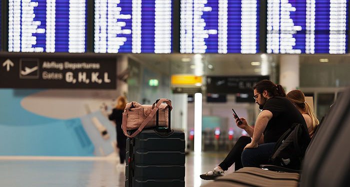 В Германии забастовка в понедельник грозит остановить движение транспорта в стране