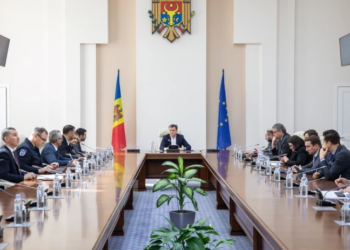 CSE interzice folosirea simbolurilor corporative la mitinguri. Ce alte restricții impune comisia | VIDEO