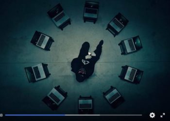 Netflix în colaborare cu Carla’s Dreams au lansat o melodie inspirată din filmul criminal Luther: Apus de Soare | VIDEO