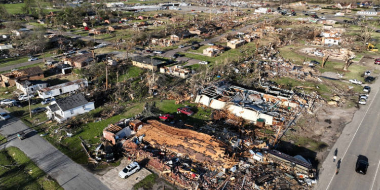 Cartiere întregi din Mississippi s-au prăbușit în 10 minute. Tornada devastatoare a lovit noaptea, oamenii dormeau și n-au auzit alerta