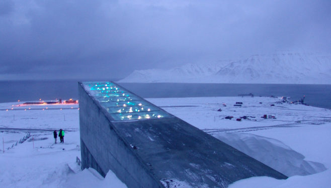 Imagini din „Seiful Apocalipsei”. Primul tur virtual în misteriosul buncăr ascuns în munte din Svalbard