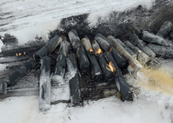 Un tren care transporta etanol a deraiat în SUA iar locuitorii din zonă au fost evacuați. 1.164 de trenuri au deraiat în 2022