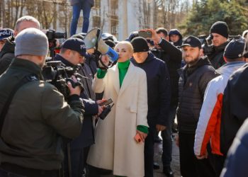 Marina Tauber a anunțat că reprezentanții Mișcării Pentru Popor sunt gata de o întrevedere cu premierul Dorin Recean, în orice zi a săptămânii viitoare