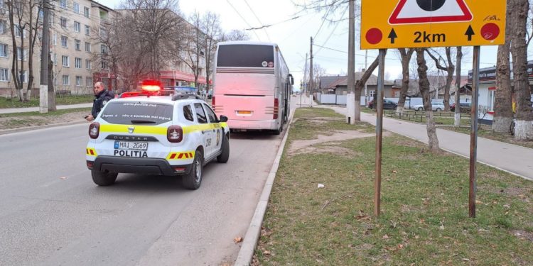 Движение Для Народа: Полиция Майя Санду снова не пускает людей на митинг, организованный Партией „ШОР”, по поводу оплаты счетов за зимние месяцы