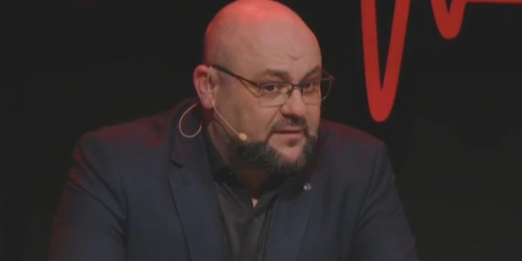 Jurist: Proiectul de modificare al legii SIS contravine oricăror intenții ale Moldovei de a face parte din familia Europeană