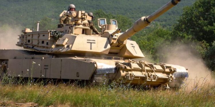 E oficial: Armata Română se dotează cu tancuri americane Abrams