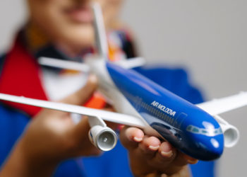 Air Moldova a lansat o petiție online: „Ajutați-ne să salvăm compania aeriană”