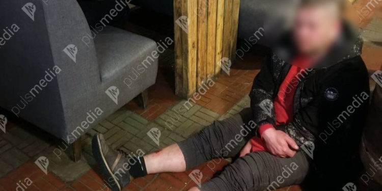 Пьяный житель Чекан хотел выстрелить в обидчика, но попал себе в ногу