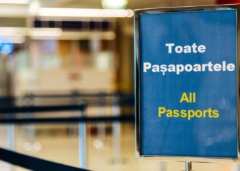 Выдавали себя за австрийцев: двух иранцев задержали в Кишиневском аэропорту