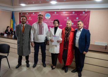 Candidata Partidului „ȘOR” pentru funcția de bașcan, Evghenia Guțul, după înregistrarea la CEC a Găgăuziei: Vom începe imediat întâlnirile cu cetățenii