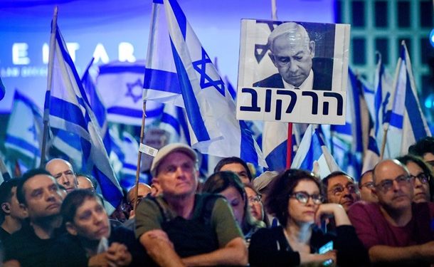 В Израиле возобновились массовые протесты